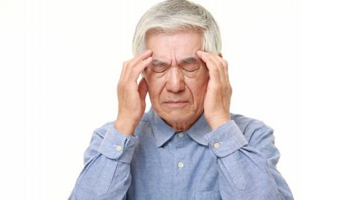 Nguyên nhân gây ra đột quỵ ở người cao tuổi là gì?