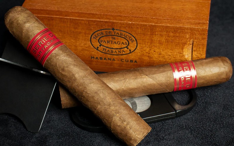 Partagas Series D No.4 – Dòng xì gà “lão làng” trong giới xì gà Cuba