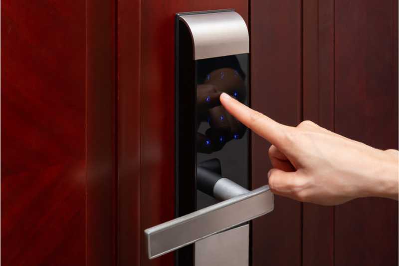 Lợi ích khi lắp khóa cửa điện tử cho ngôi nhà